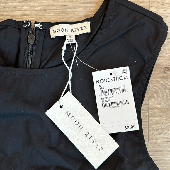 MOON RIVER
Women's Sleeveless Cut-Out Midi Dress size small color black - Picture 3 of 5